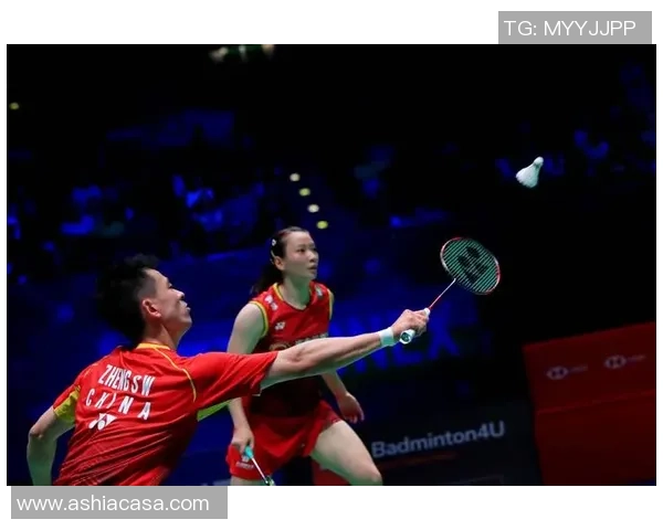 杭州羽毛球队在世界杯积分榜上以93分稳居第一,展现强劲实力与团队合作精神 杭州羽毛球队在世界杯积分榜上以93分稳居第一,展现强劲实力与团队合作精神