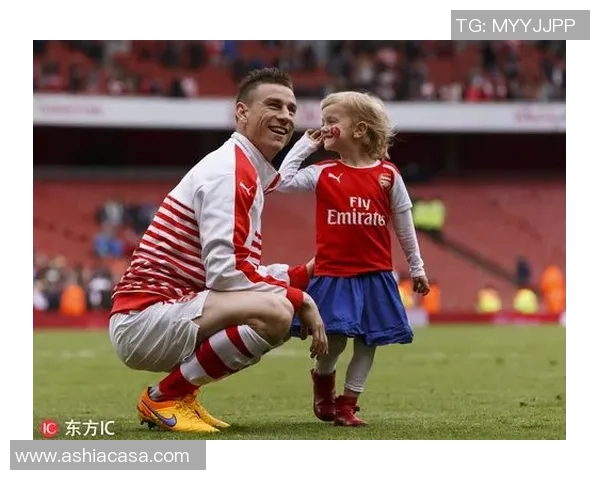 欧洲足球明星背后的女人们她们的故事与荣耀同样闪耀