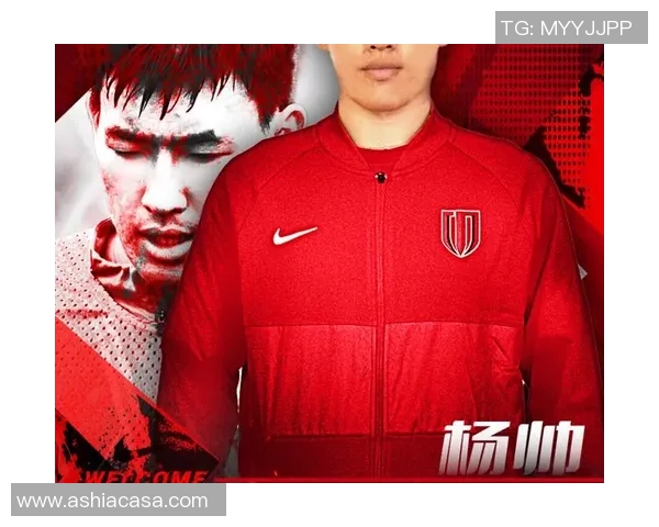 足球明星杨帅的个人简介与精彩瞬间全景展示