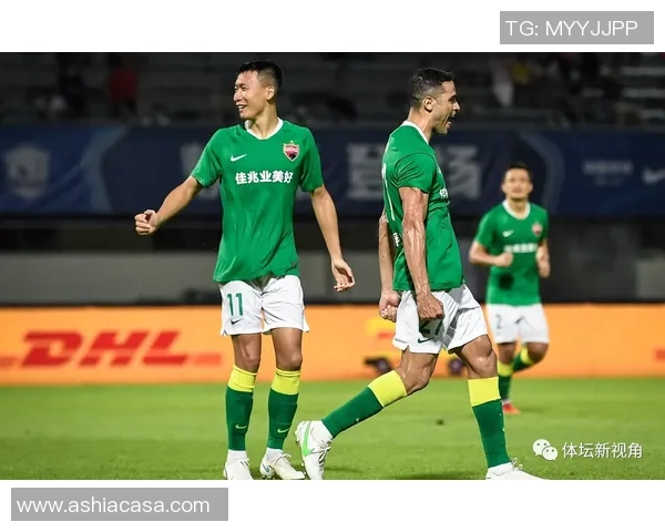 深圳排球队以88分领跑奥运会积分榜展现强大实力和团队合作精神